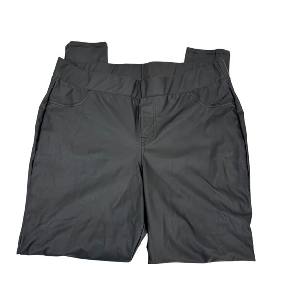 Torrid Black Faux Leather Stretch Jegging Pant Women SZ 2 High-Rise Back Pockets - Picture 1 of 11